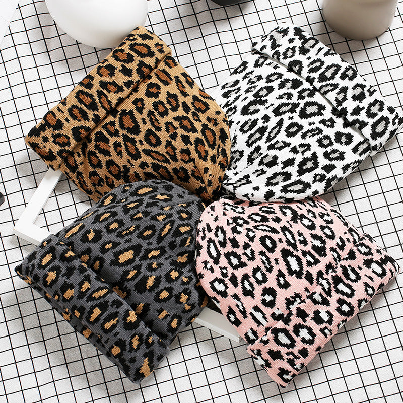 Wholesale Autumn and Winter Leopard Pattern Knitted Hats for Women's Warm Hats